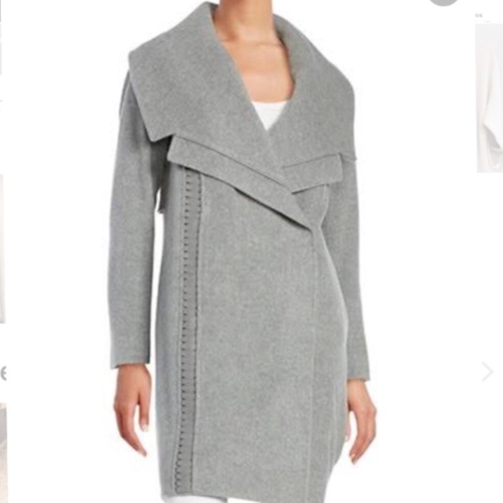 Authentic Badgley Mischka wool cashmere blend coat